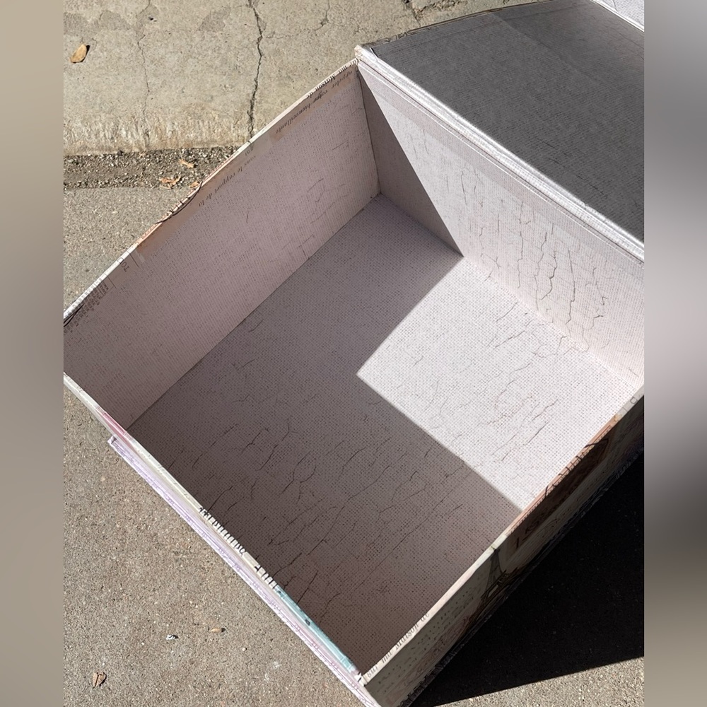 Storage box - Picture 2 of 3